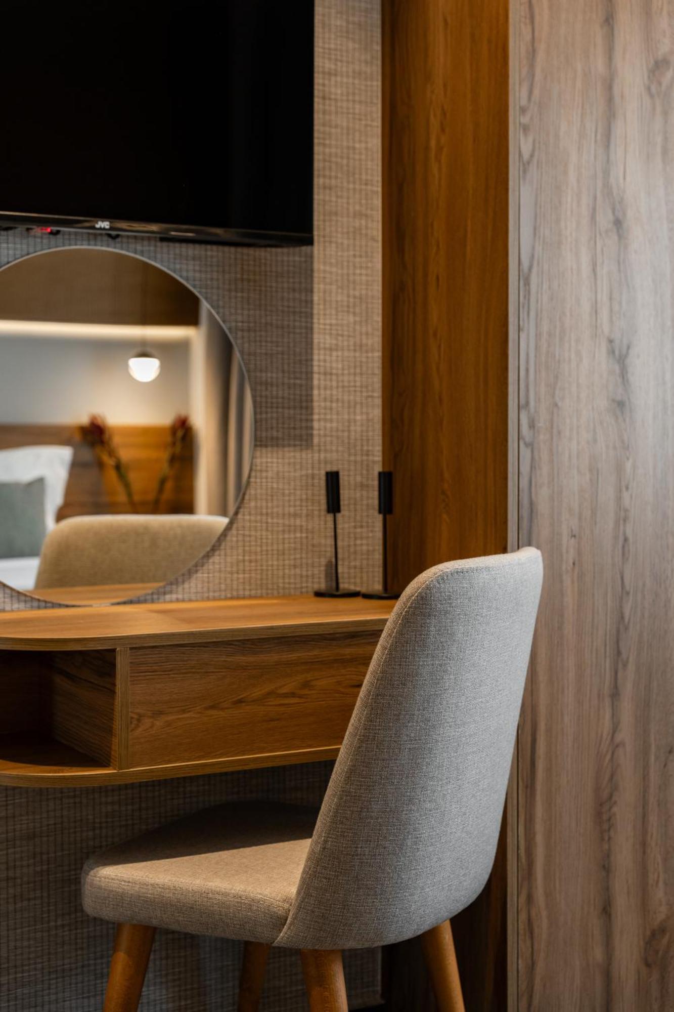 Omikron Luxury Residences Candia Esterno foto